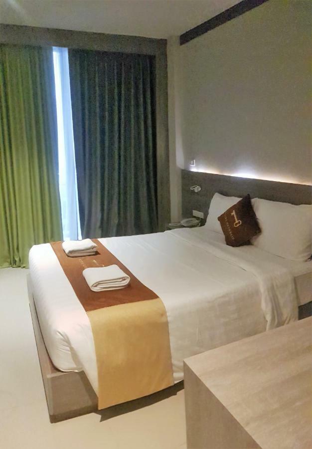 Rooms Republic Hotel Ao Nang Beach מראה חיצוני תמונה